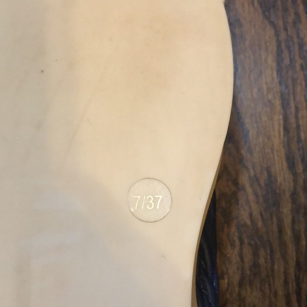 MERCEDES CASTILLO navy ruffle slip on Antoinette-size US7 /37 EU - Picture 9 of 10